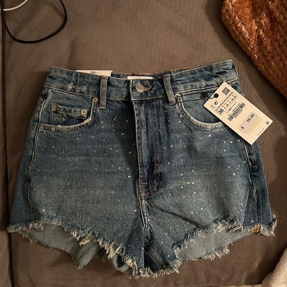 NWT Studded HW Zara Jean shorts size 36 - Picture 8 of 9